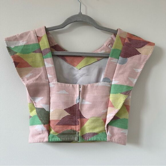 Koch Cecelia Crop Top Pink Mountain Flutter sleeve spring summer cute tank - Picture 5 of 8